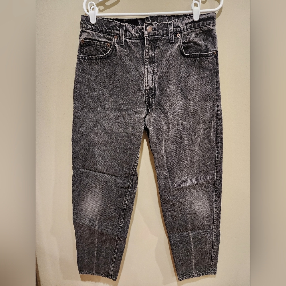 Vintage 90s Levi's Denim Tapered Leg Relaxed Fit 550 36x32 Size 16 Black Jeans